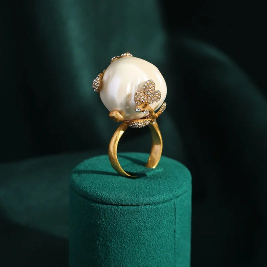 Vintage Big Baroque Imitated Pearl Wedding Rings For Women Gold Color Rhinestone Leaf Luxury Designer High Quality Jewelry 2026