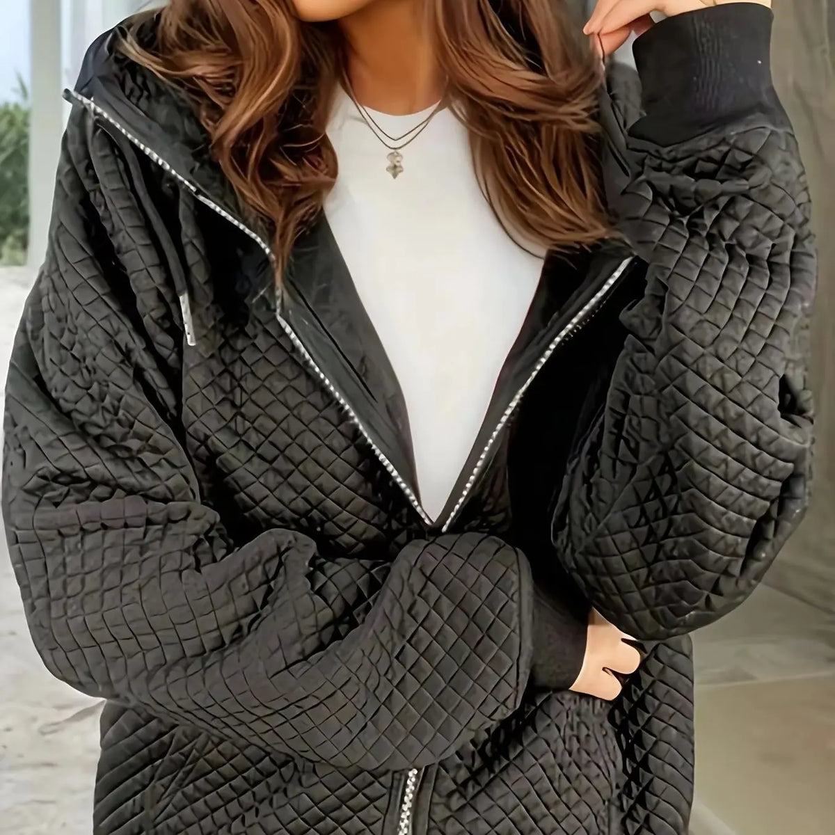 Plus Size Black Diamond Quilted Stand Collar Zip-Up Jacket Loose Casual Textured Pocket Versatile Cropped Jacket