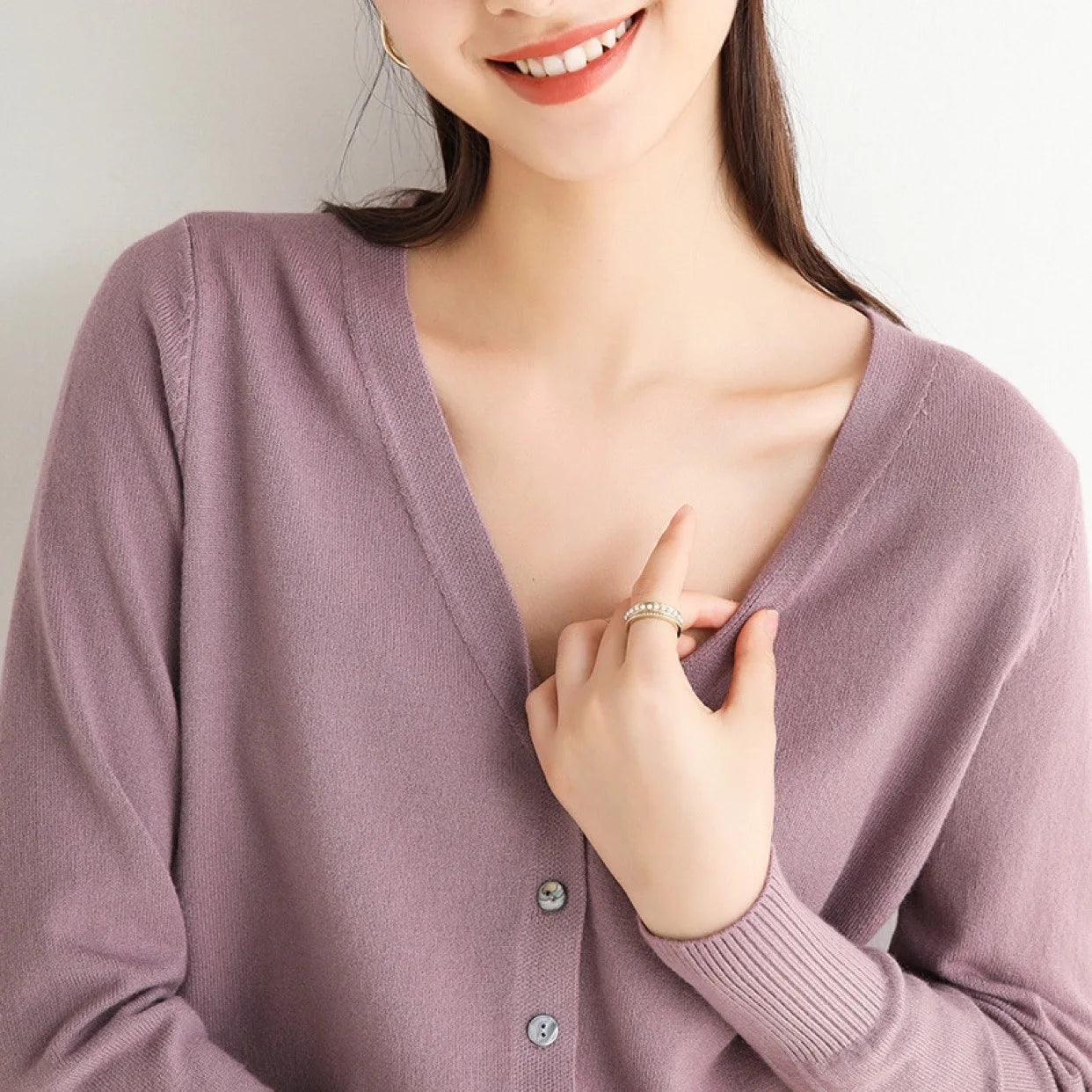 Cardigans Women 2025 Spring Autumn Knitwears Korean Fashion Cardigan Short Style Tops V-neck Knitted Outerwears Solid Sweaters